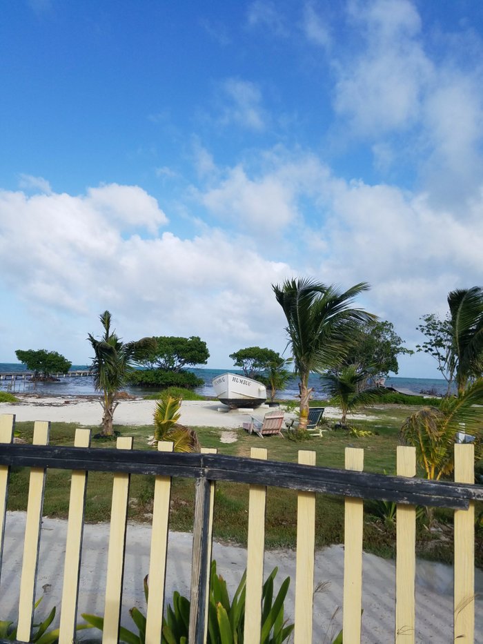 THE NOVELO Prices & Guest house Reviews (Caye Caulker, Belize)