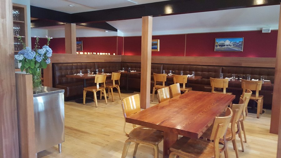 Wright’s Steakhouse