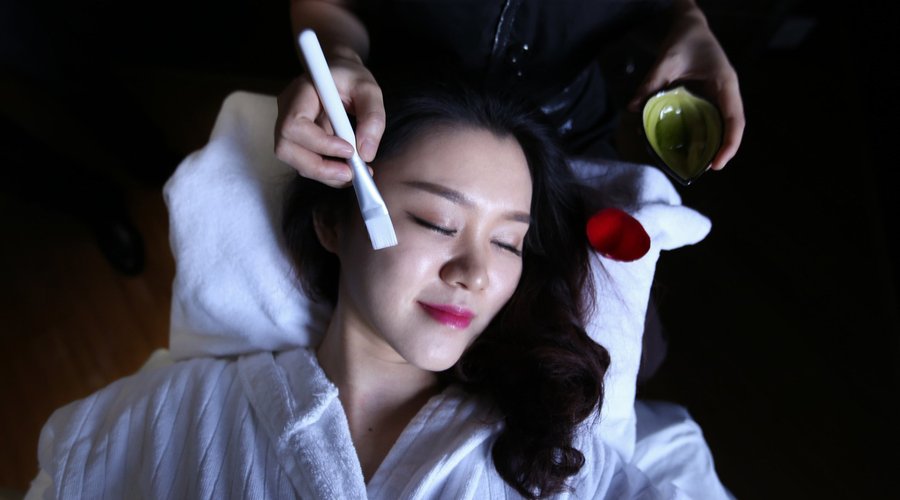 Facial 