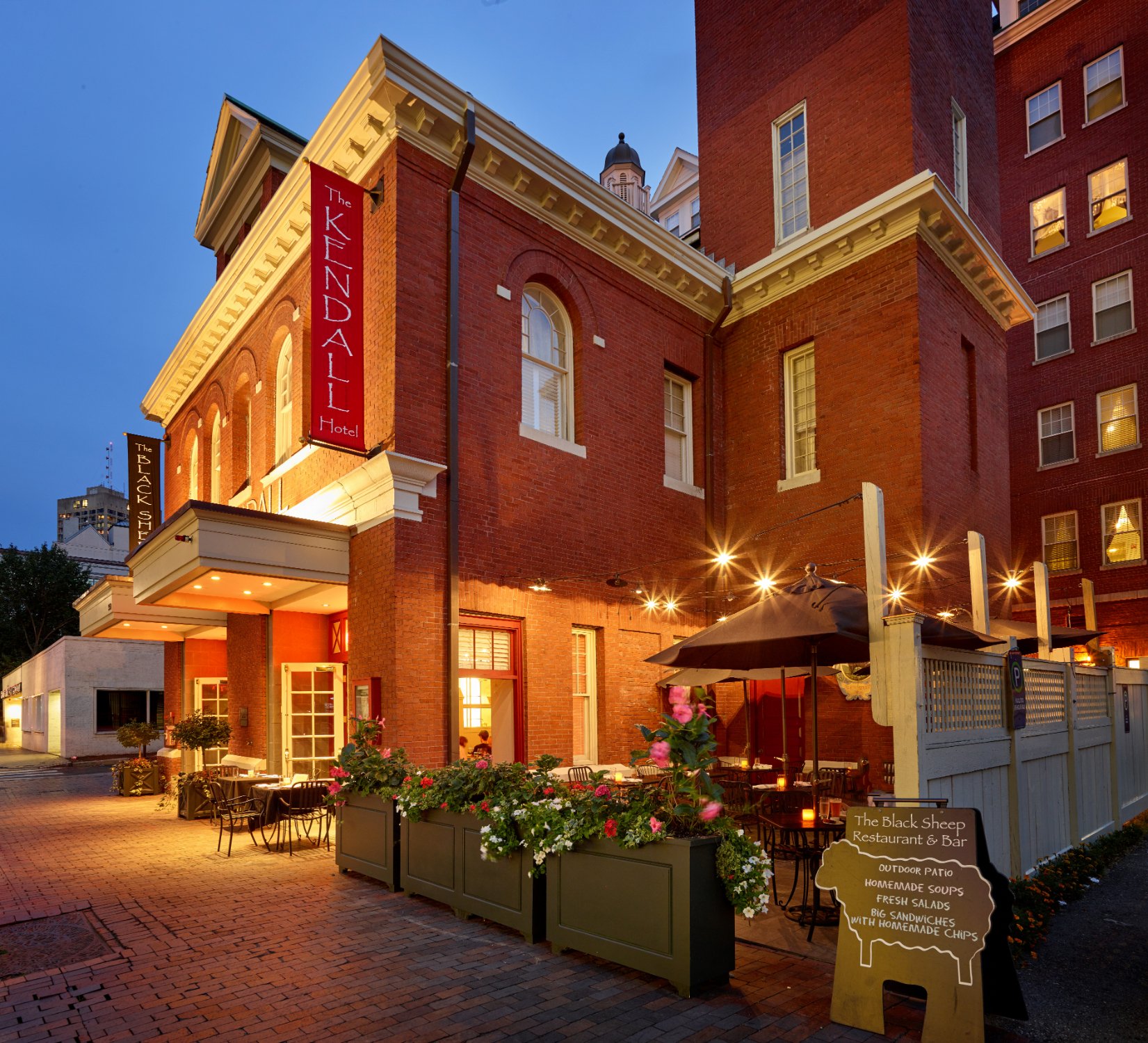 Hotel photo 40 of Kendall Hotel.