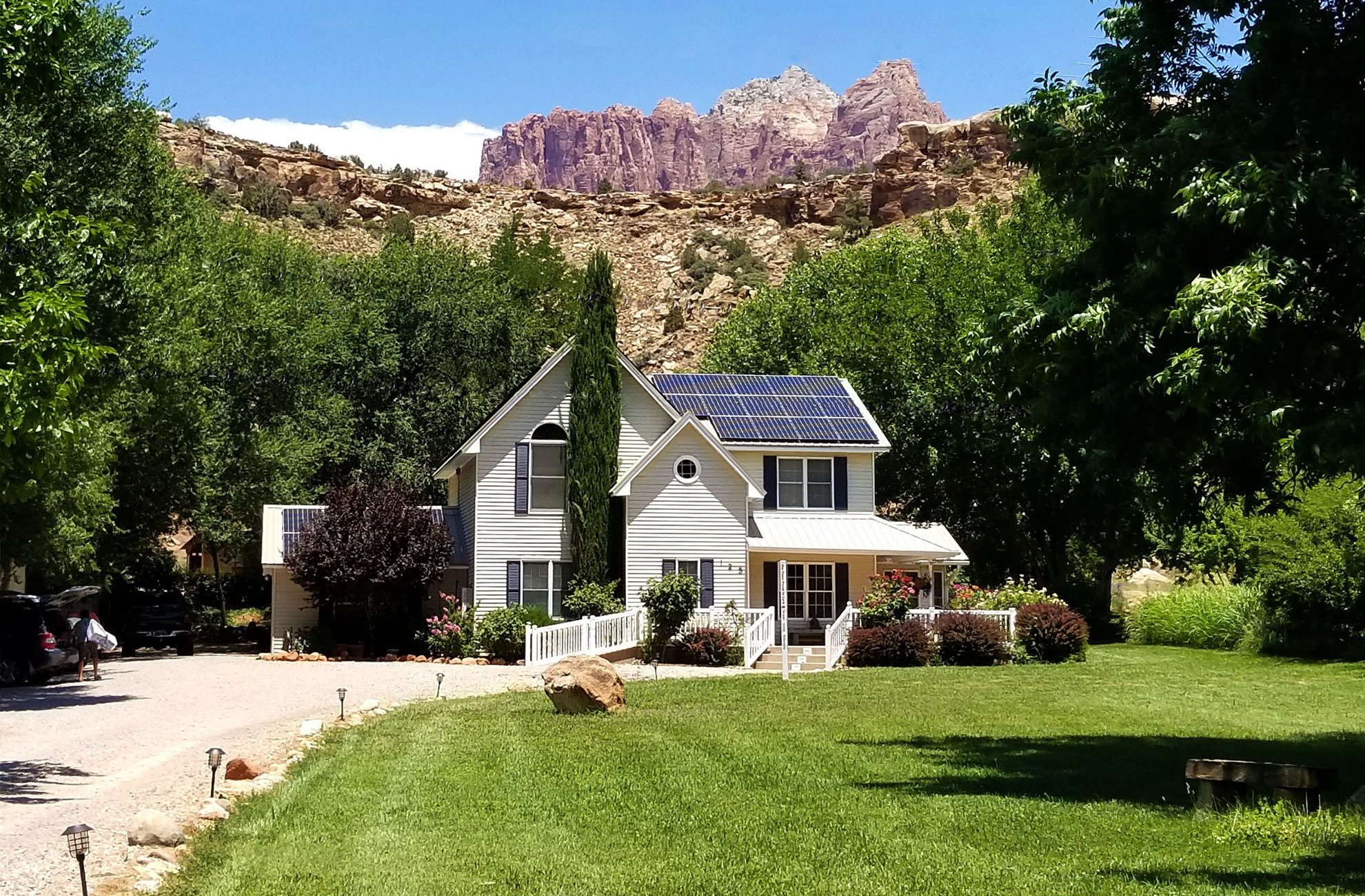 2 Cranes Inn - Zion by null