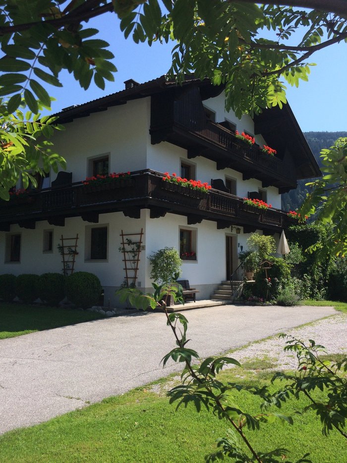 GASTEHAUS PFISTER MARIA - Prices & Lodge Reviews (Hippach, Austria)