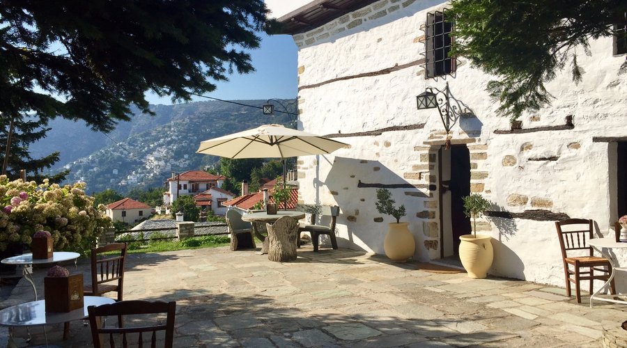 Terrace with view to Makrinitsa