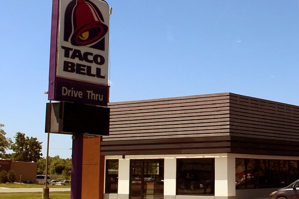 Fight At Battle Creek Taco Bell