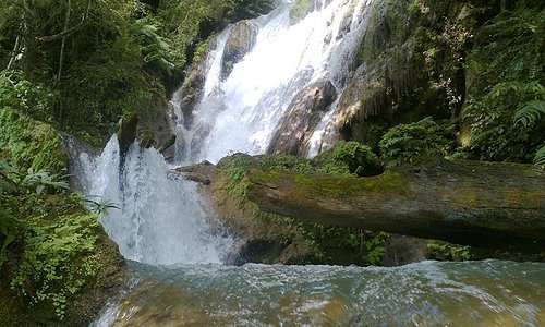 Waterfall at phonsavan