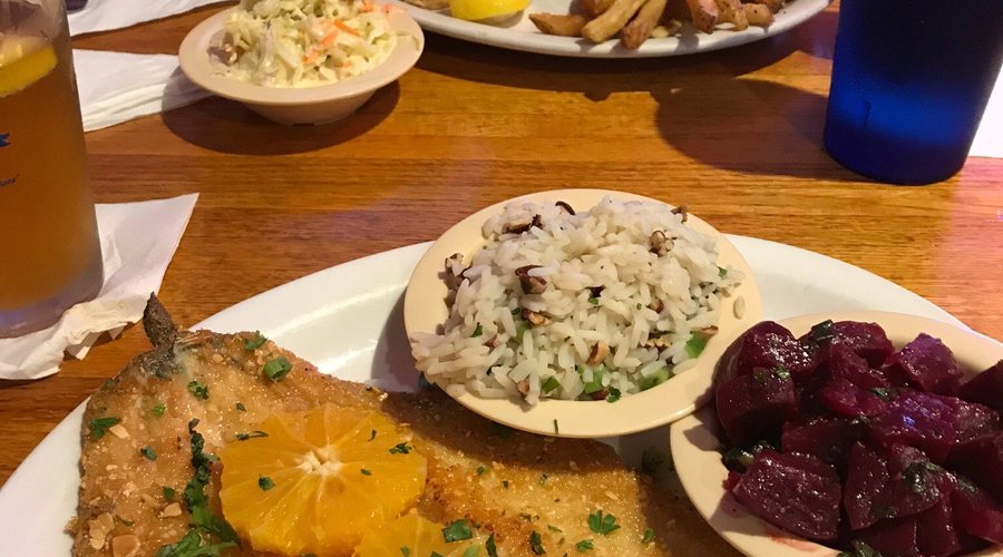 Winchell's Restaurant & Sports