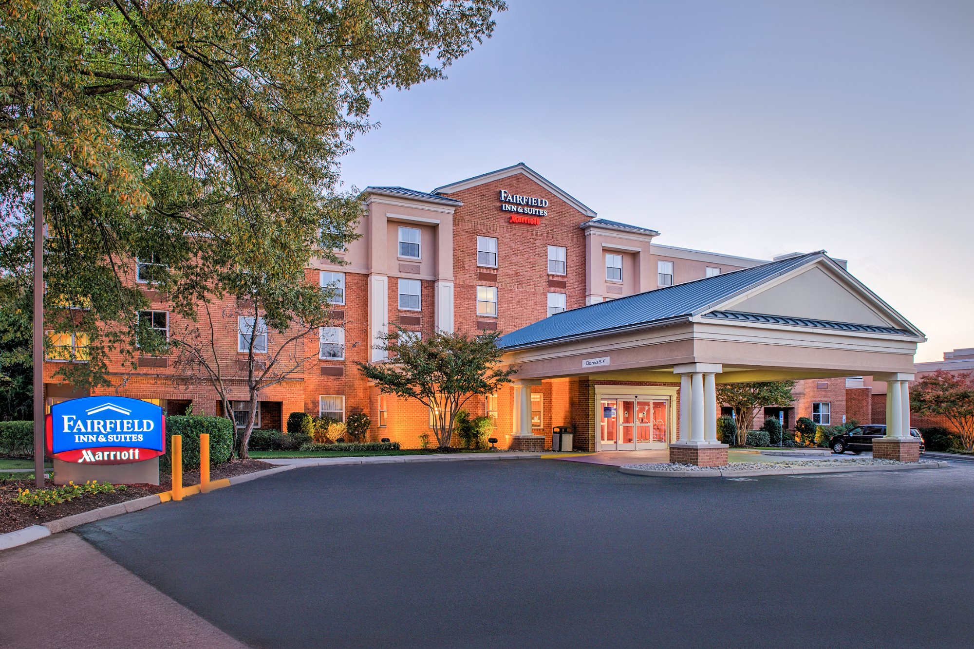 Fairfield Inn Suites By   Entrance 