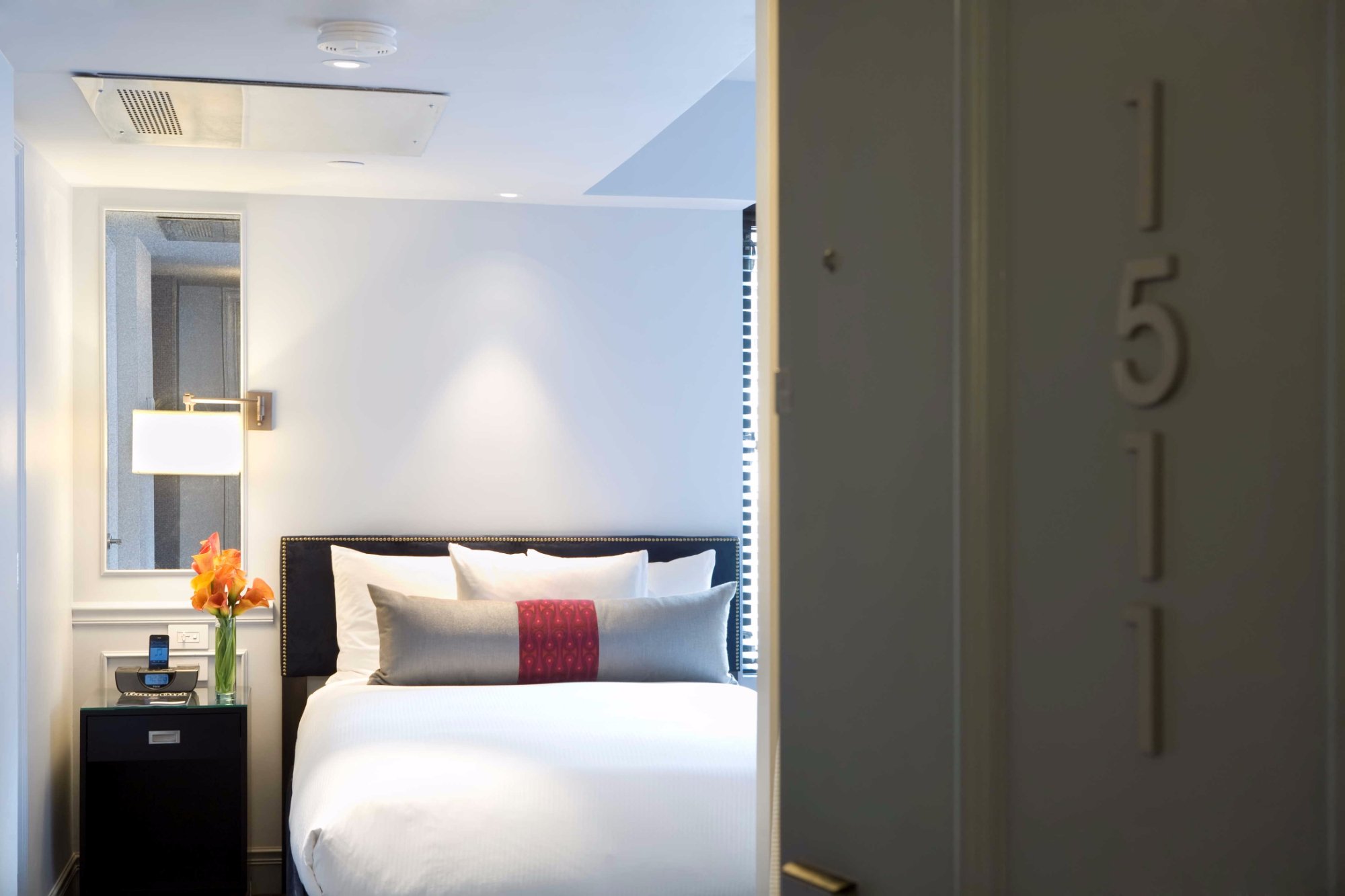 Hotel photo 12 of The Roger New York.