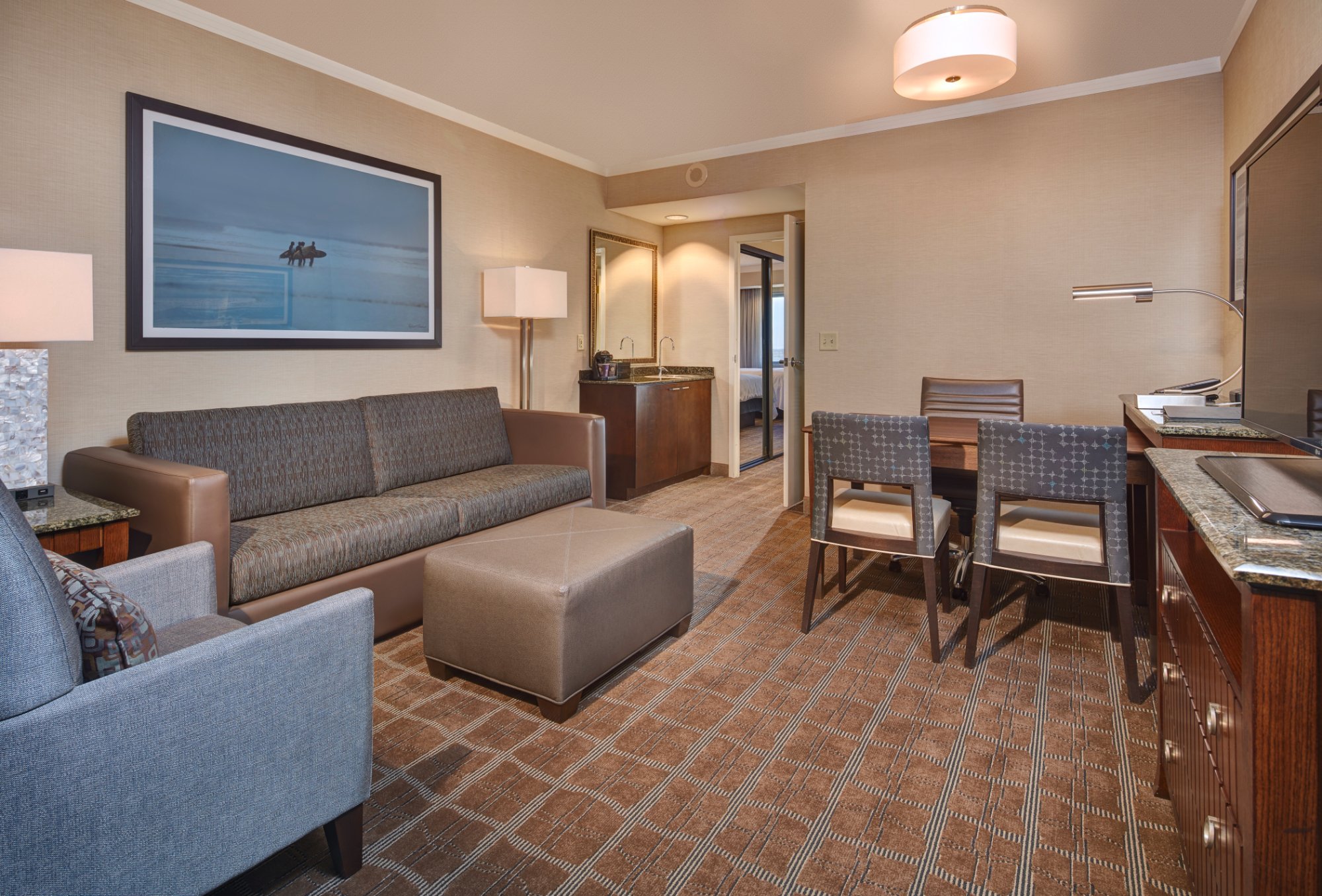 Hotel photo 18 of Embassy Suites by Hilton San Diego La Jolla.