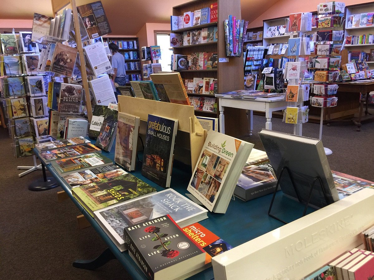 Cannon Beach Bookstore - All You Need to Know BEFORE You Go (2024)