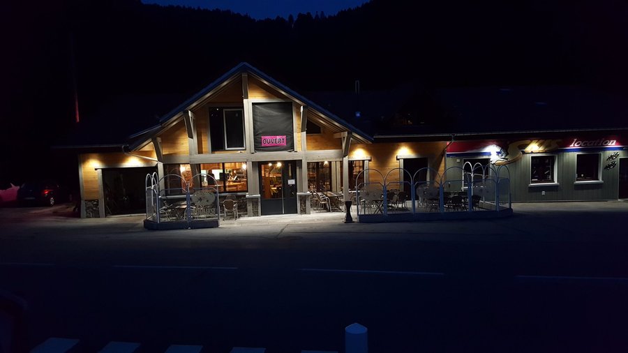 LA SCIERIE DE NUIT