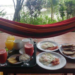 Hosteria Cumilinche, hotel in Esmeraldas