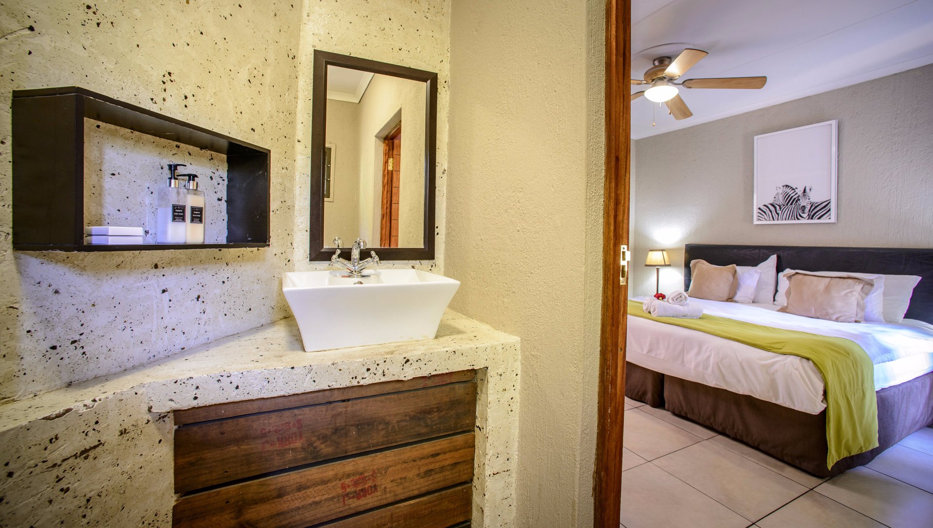 Hotel photo 10 of Zebrina Guesthouse.