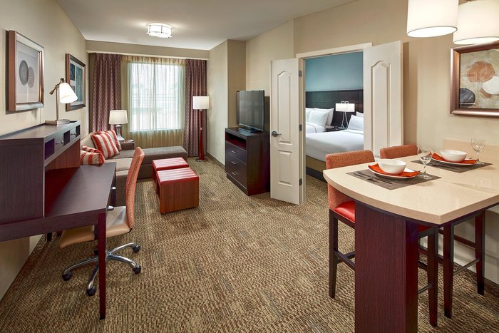 Staybridge Suites Anaheim at the Park, an IHG hotel Rooms: Pictures ...