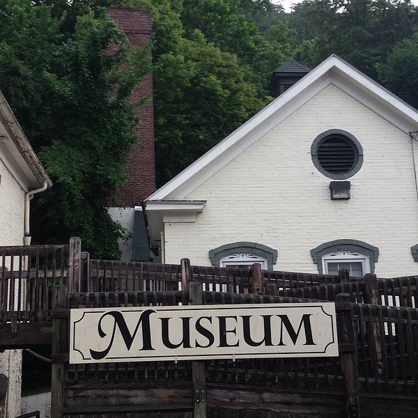 Berkeley Springs Salt Cave - All You Need to Know BEFORE You Go