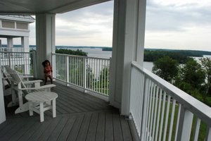Room & Suite