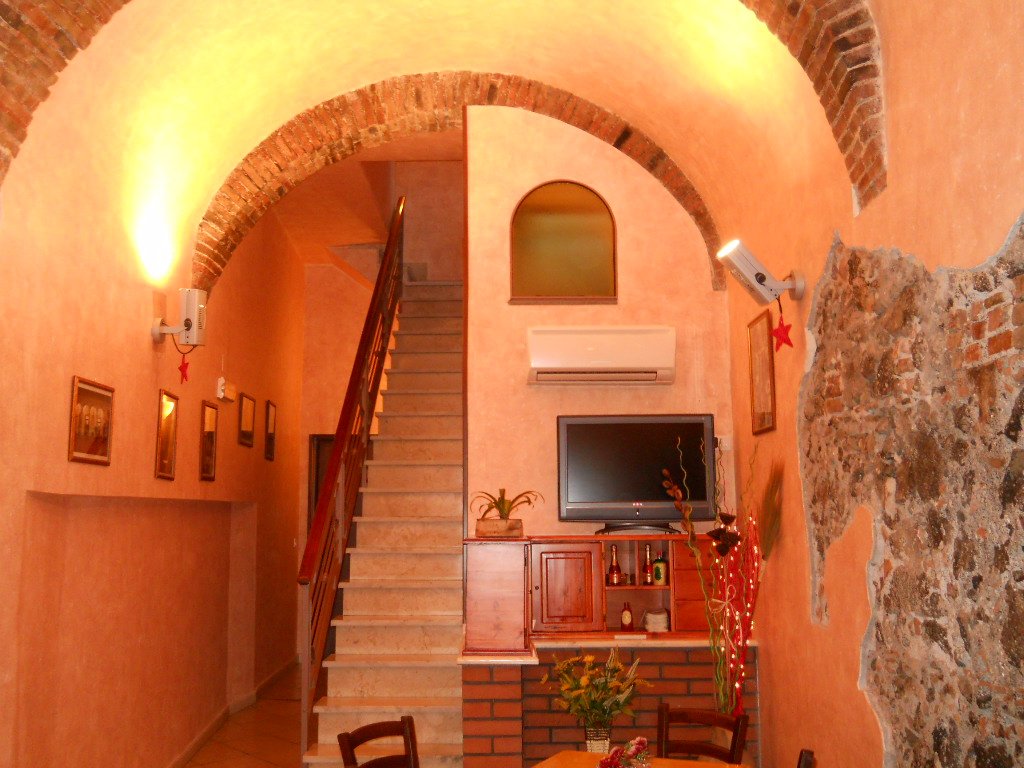 AI QUATTRO CANTI - B&B Reviews (Misterbianco, Sicily - Province Of Catania)