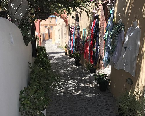 Santorini, Greece Narrow streets, Cyclades architecture hotels