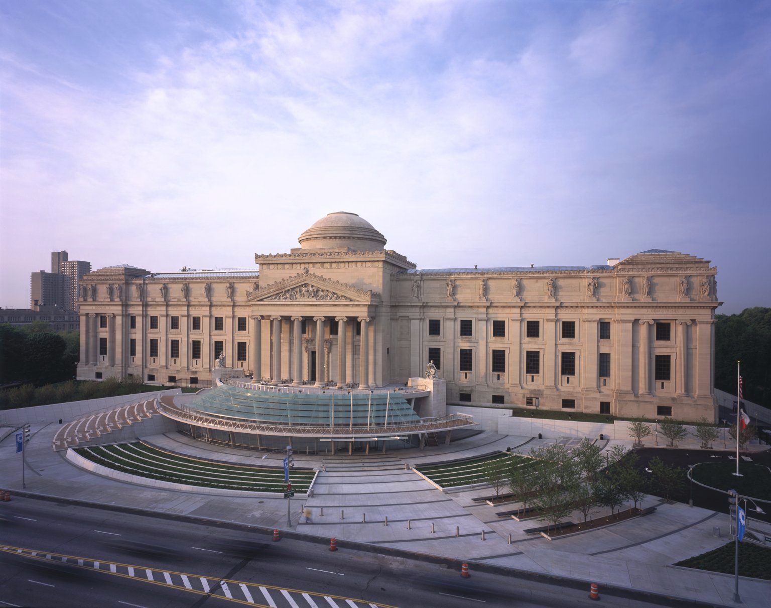 Brooklyn Museum 2022 Qu Saber Antes De Ir Lo M S Comentado Por La   The Facade Of The Brooklyn 