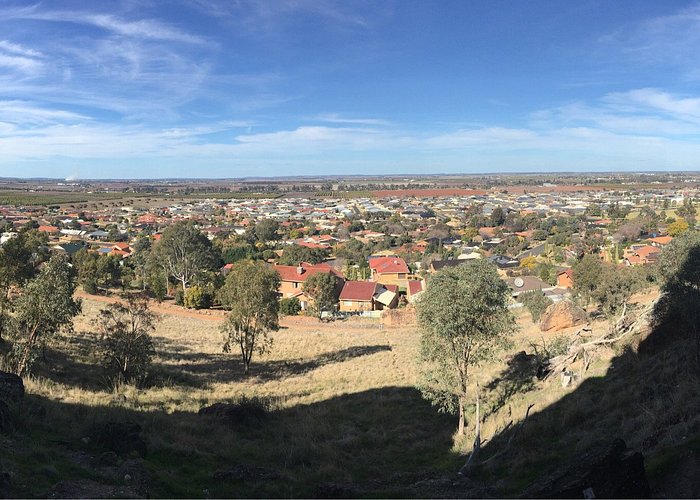 griffith nsw tourism