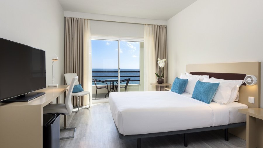 Tryp Lisboa Caparica Mar Hotel $83 ($̶9̶4̶) - Updated 2021 Prices 