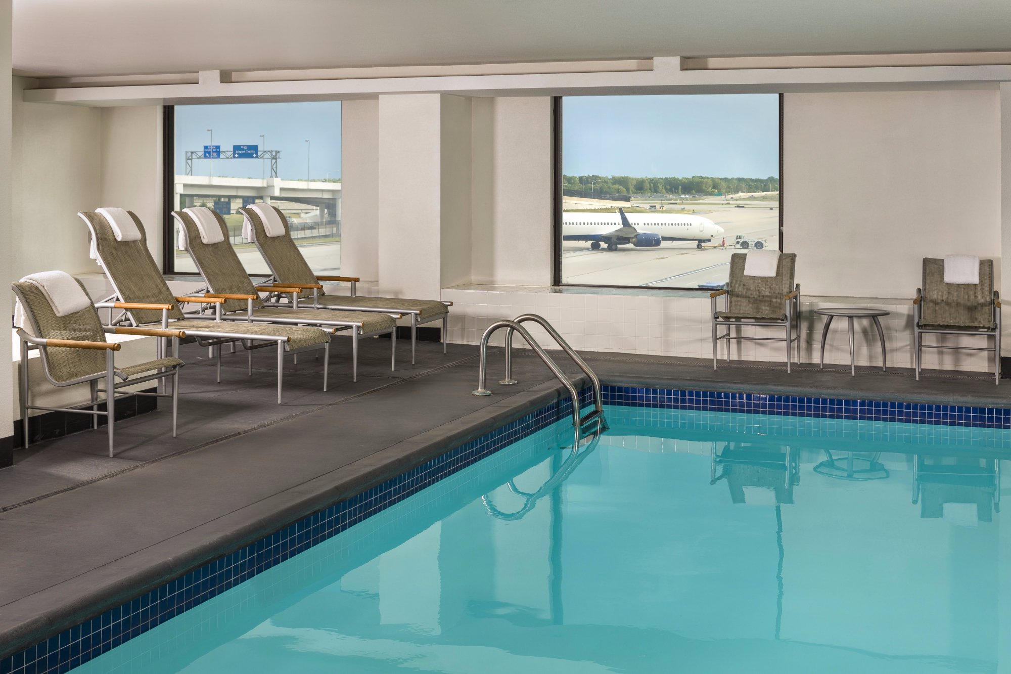 The Westin Detroit Metropolitan Airport D Troit MI Tarifs 2024 Et   Pool 