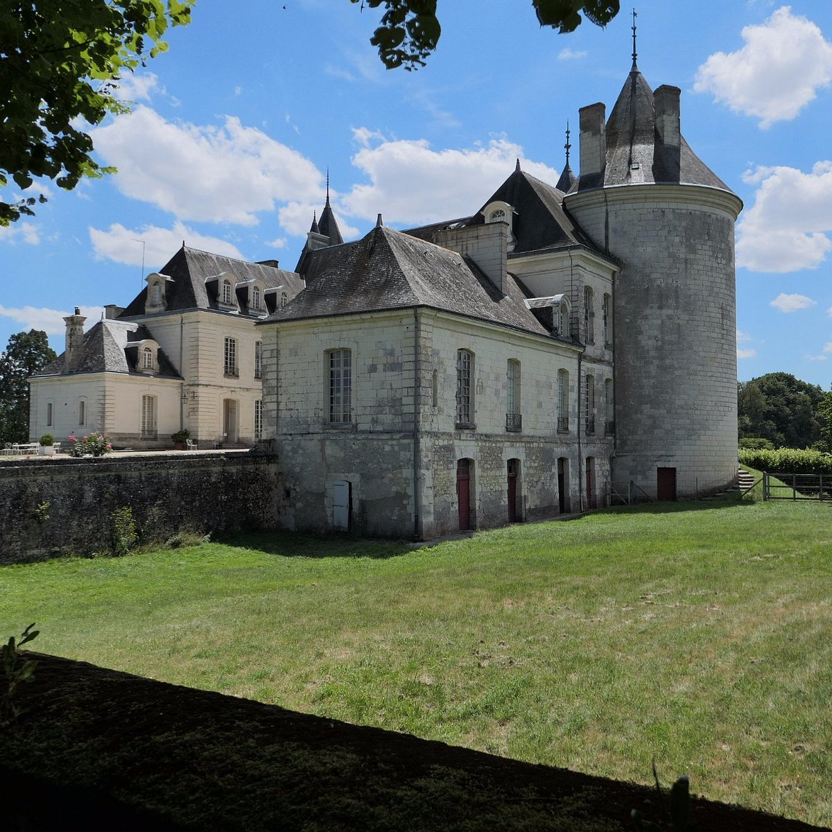 Château De Grillemont La Chapelle Blanche Saint Martin Lohnt Es Sich 1818