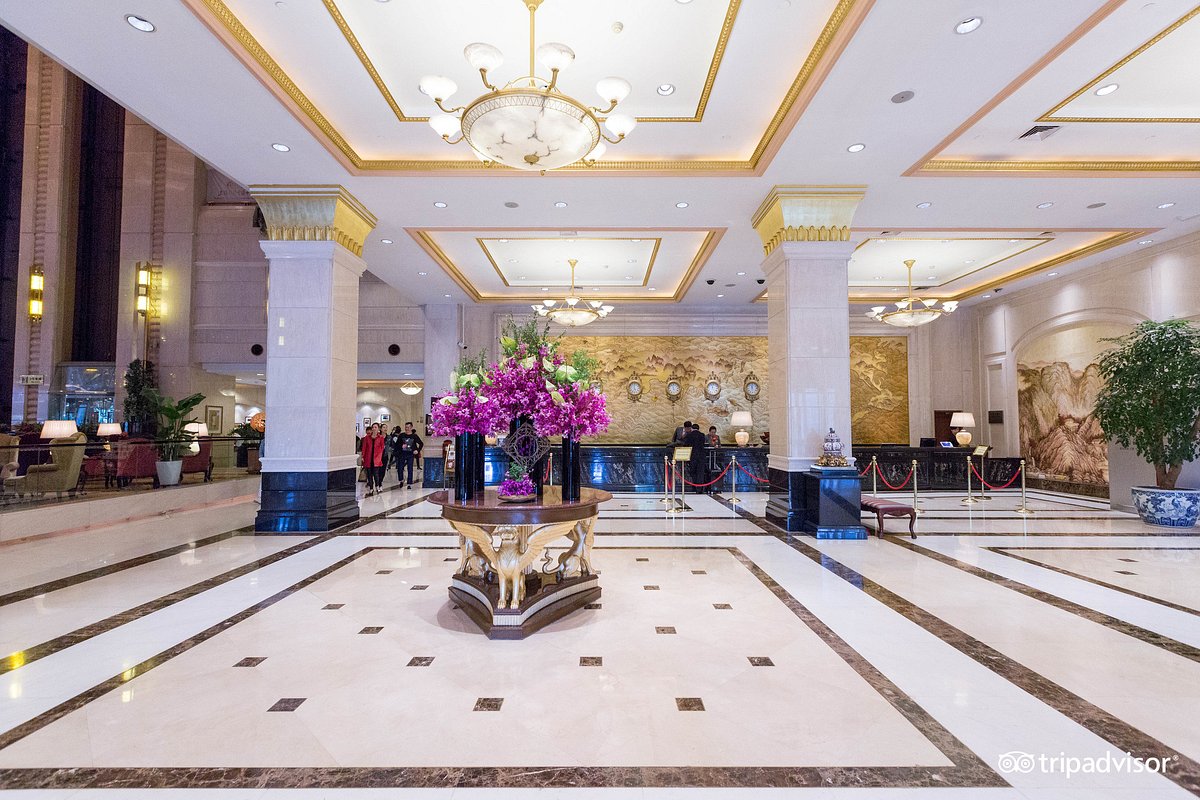 Oriental Riverside Hotel, hotel em Xangai