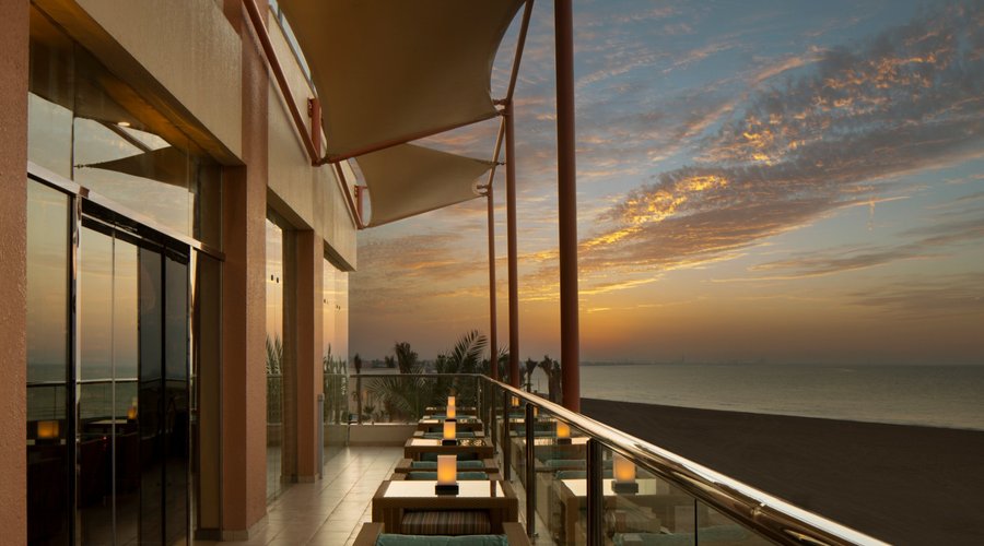 Aqua Bar outside