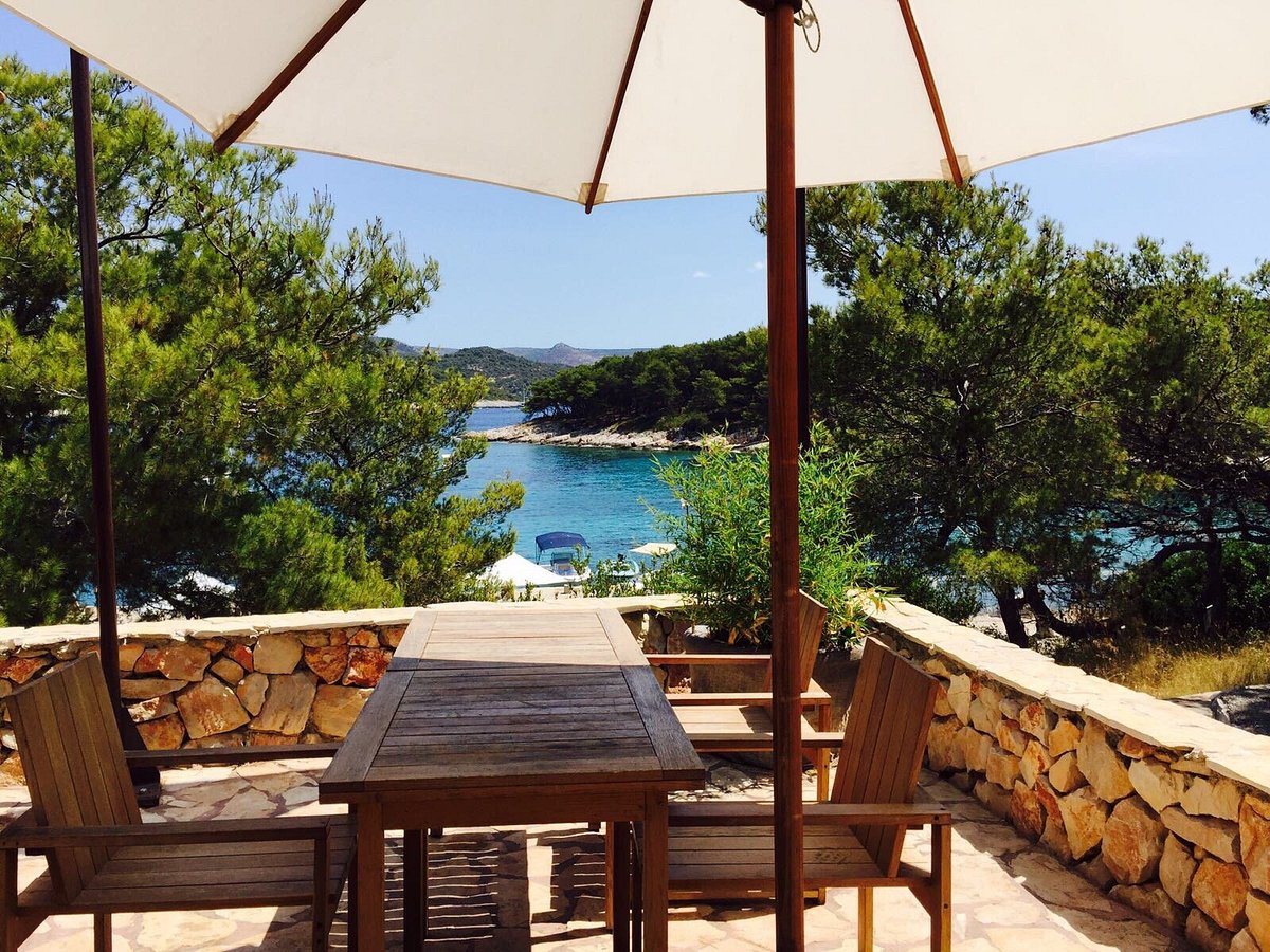 VINTAGE BAR HVAR - Restaurant Reviews, Photos & Phone Number - Tripadvisor