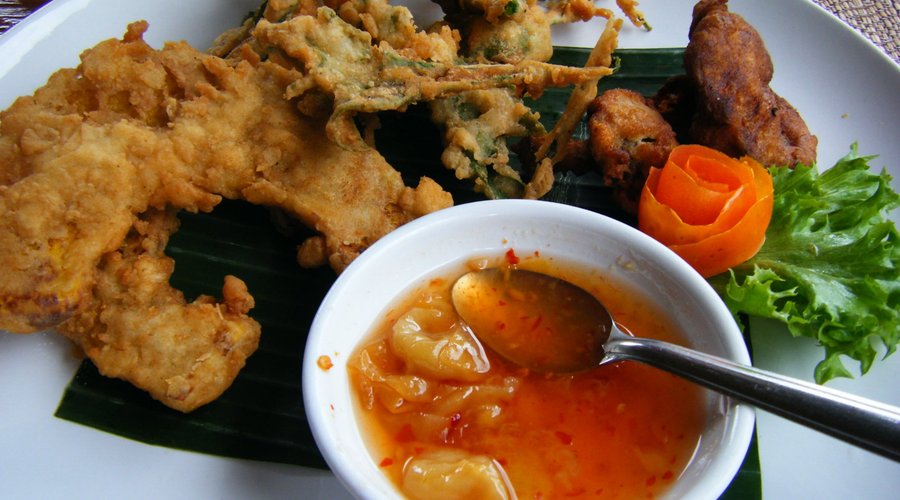 Tempura vegetables - stunning dipping sauce.