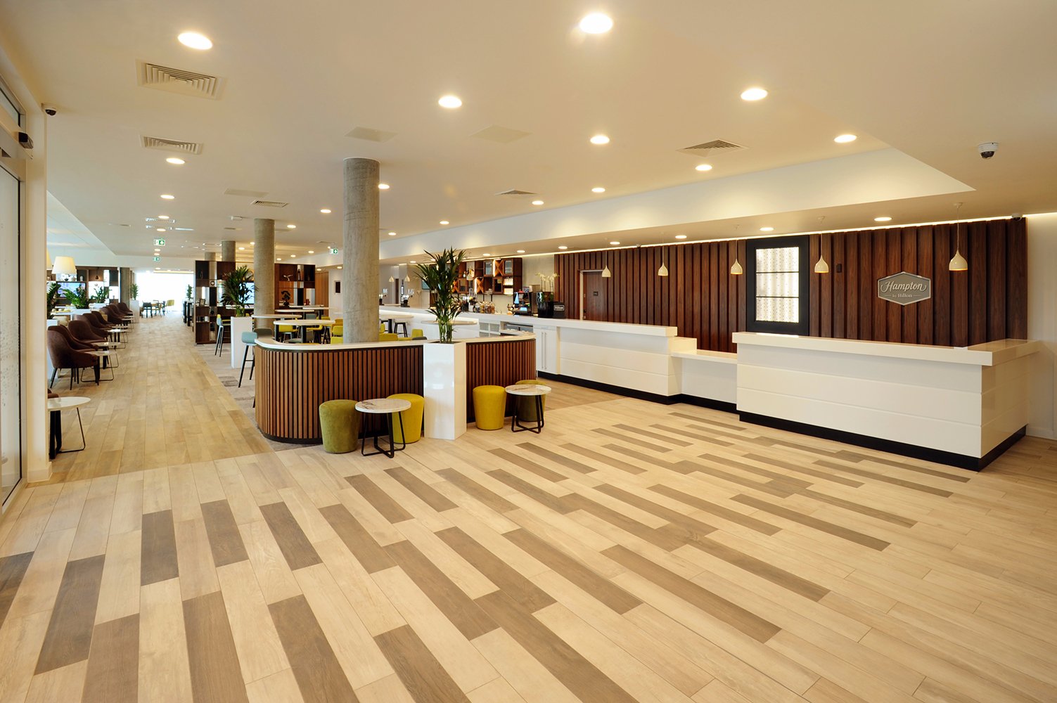 HAMPTON BY HILTON LONDON STANSTED AIRPORT 133 1 5 6