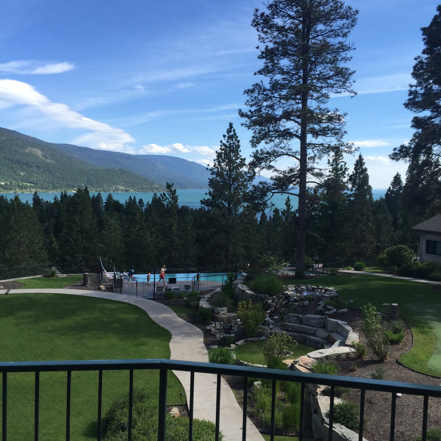 Hotel photo 23 of Bigfork Mountain Lake Lodge.