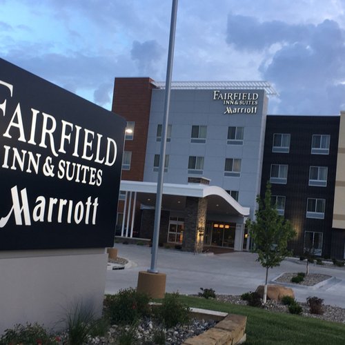 Fairfield Inn & Suites by Marriott Warrensburg image