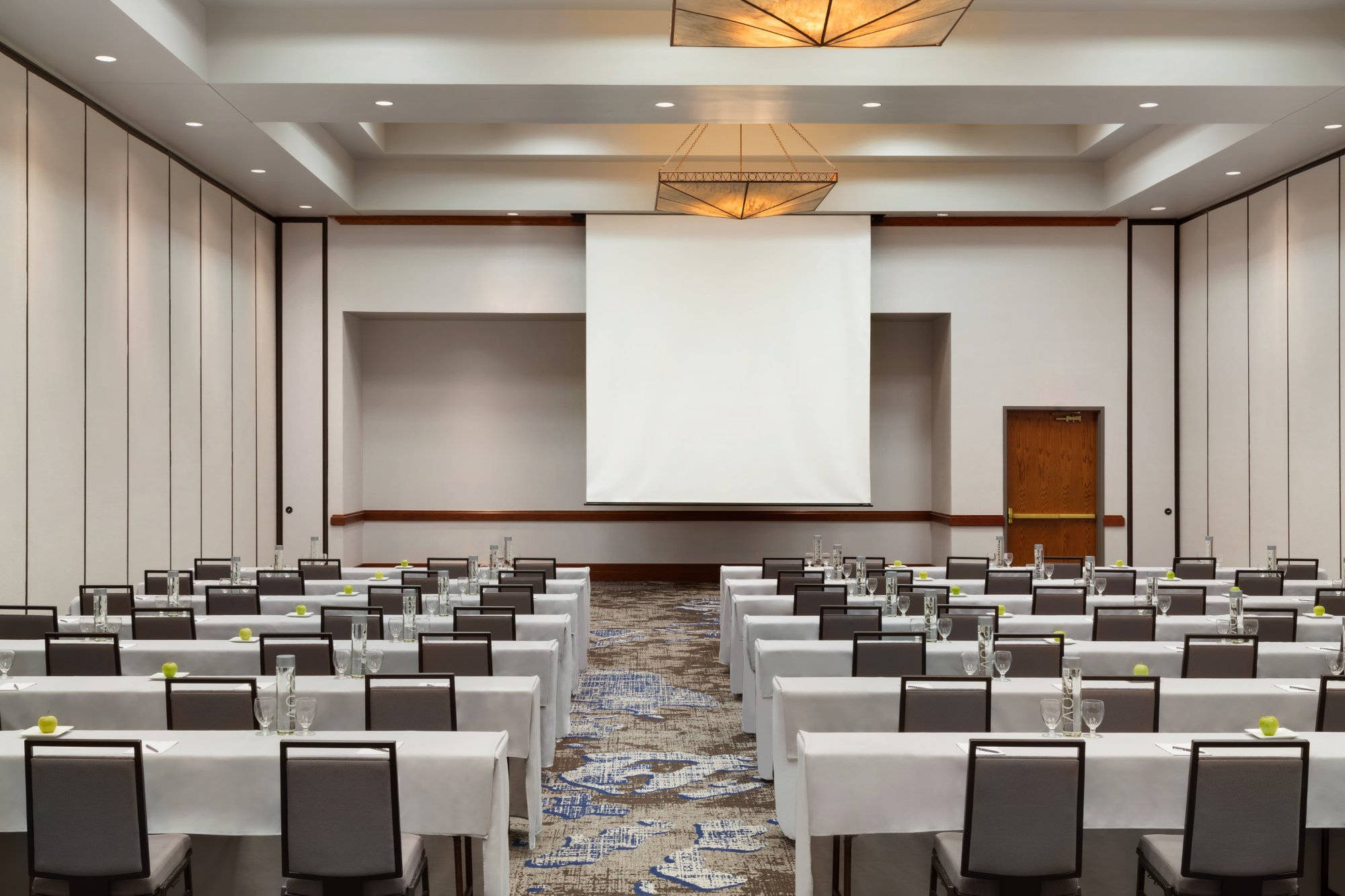 Hotel photo 33 of Embassy Suites by Hilton Grapevine DFW Airport North.
