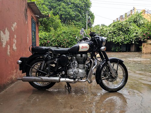 Round the World on a Royal Enfield - Mad or Nomad