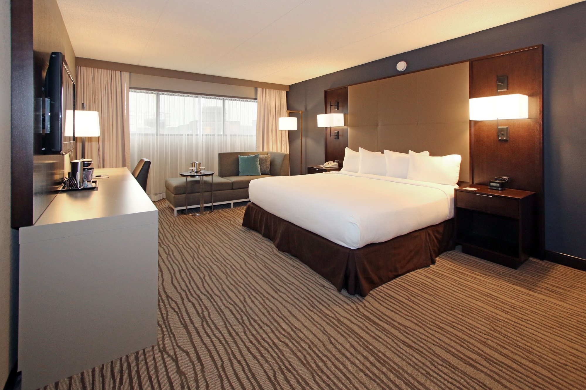 Hotel photo 47 of DoubleTree by Hilton Hotel Newark Airport.