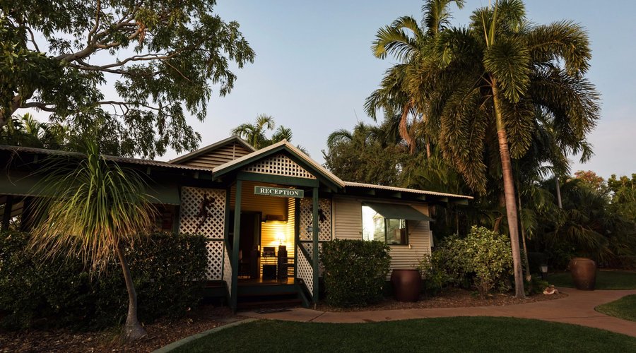 Spacious "Pearler's" style bungalows