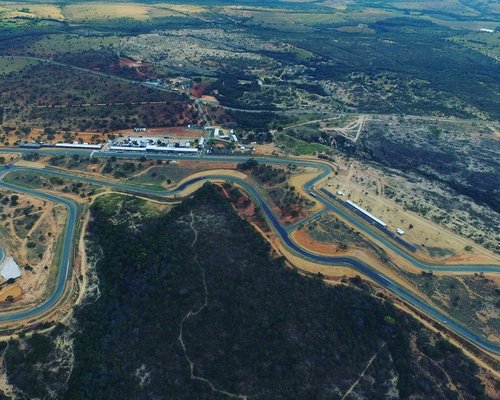 Corrida de carro - Avaliações de viajantes - Autódromo José Carlos Pace -  Tripadvisor