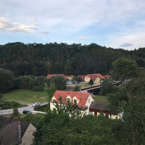 Pohled z vesnice Zlatá Koruna