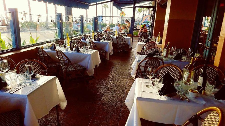 Dini's By The Sea