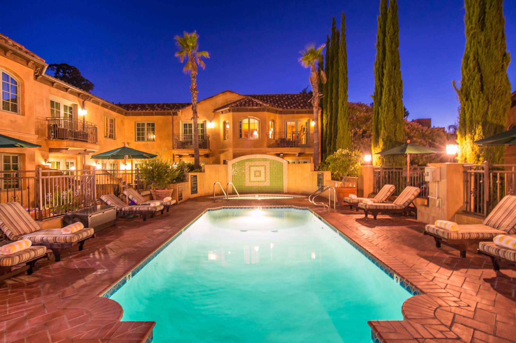 HOTEL LOS GATOS California Prezzi E Recensioni 2024   Outdoor Pool 