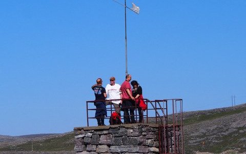 In addition to the lookout with binoculars, some people braved even a higher spot for a view.