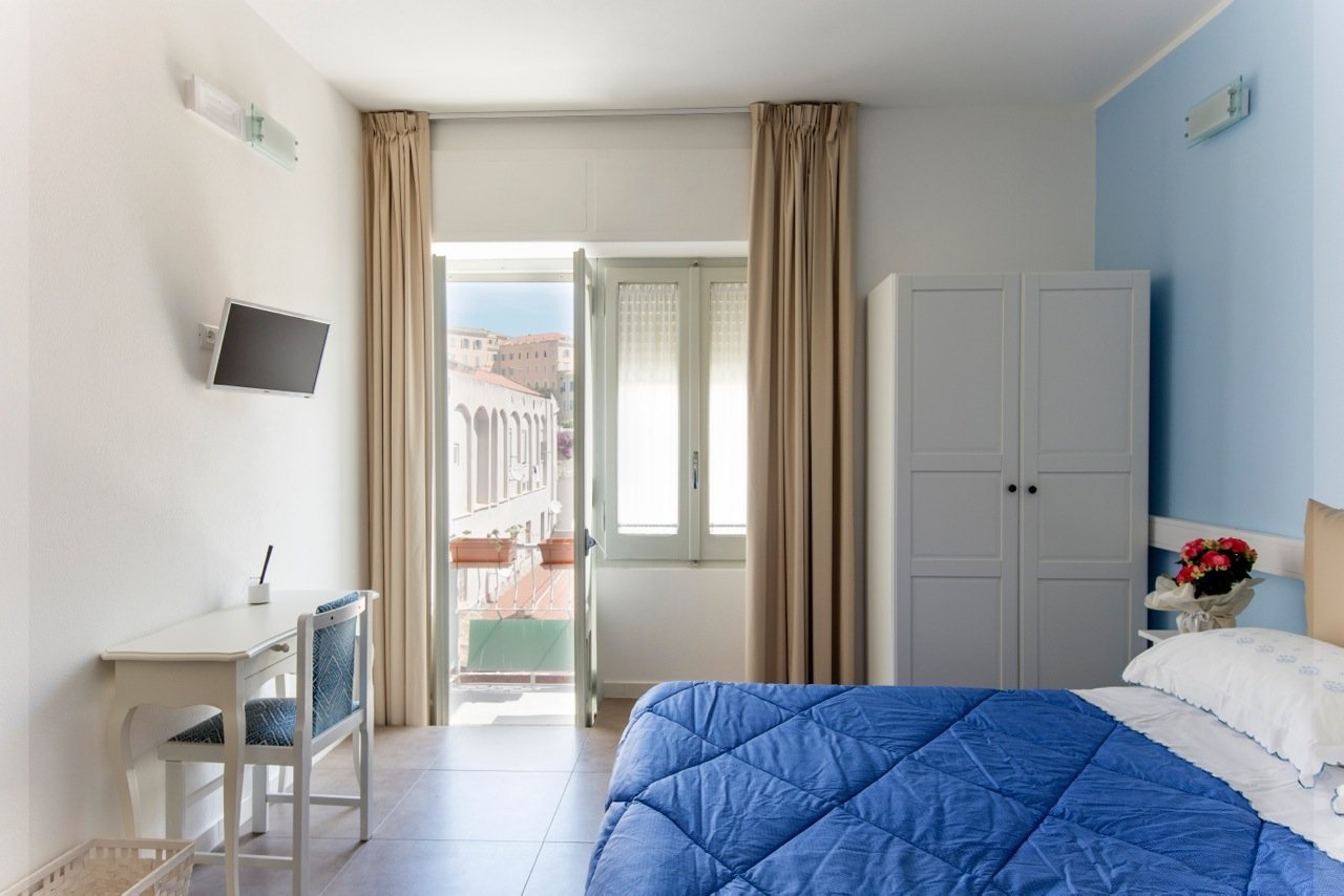 B-KARALIS B&B (Cagliari): Prezzi 2022 E Recensioni