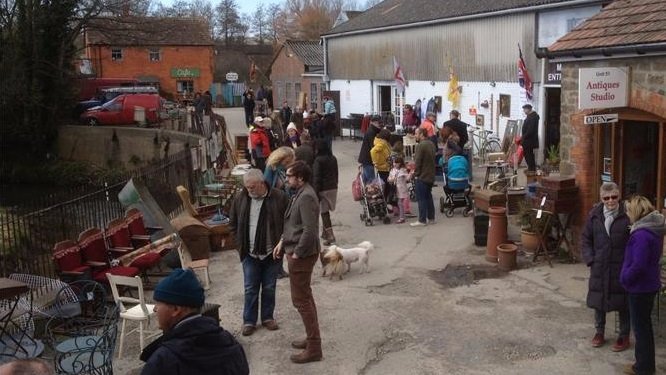 Bridport Vintage Market - 2022 Alles Wat U Moet Weten VOORDAT Je Gaat ...