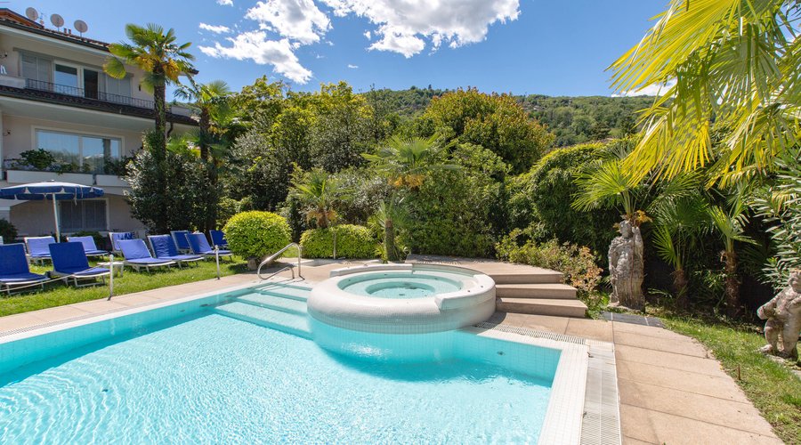 The Pool at the Hotel Royal