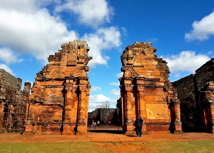 Puerta Templo