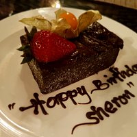 Surprise cake