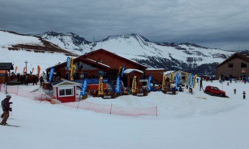 Vista exterior de Bajo Cero