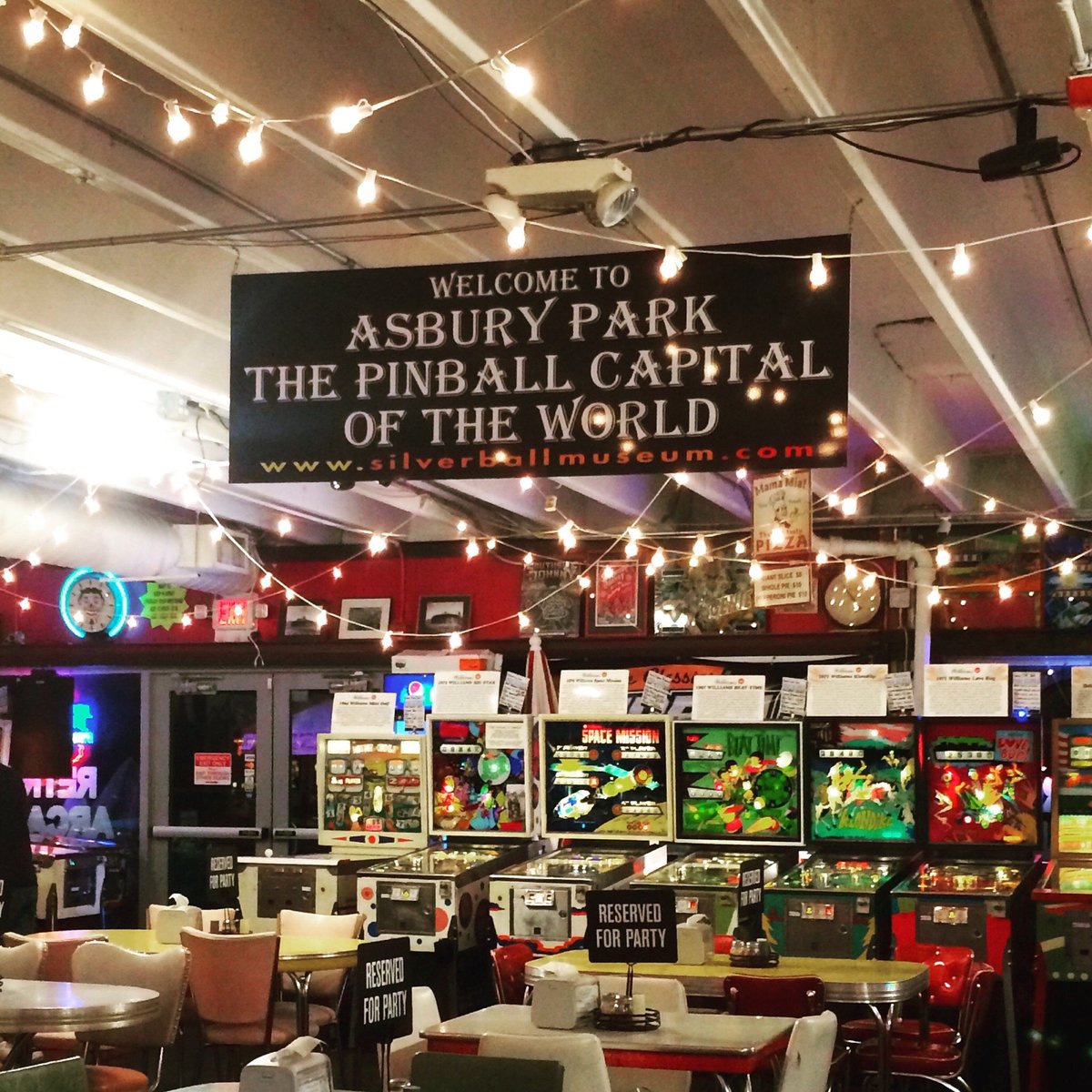 Asbury Park, NJ - Silverball Pinball Museum